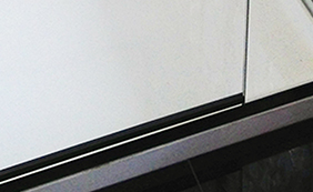 Simple Semi-Frameless Screens